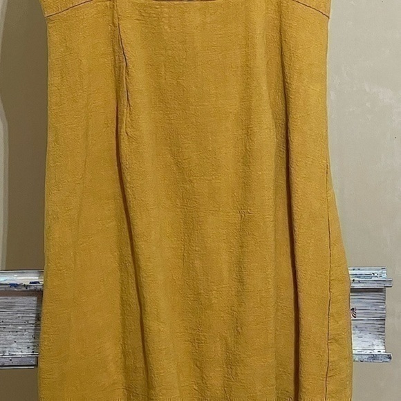 SOPRANO MUSTARD/GOLD  MINI DRESS WOMENS SZ MEDIUM - Picture 3 of 11